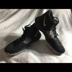 Nike air precision 2